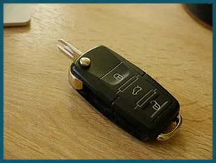 Beverly Hills Locksmith Store Beverly Hills, CA 310-819-3005 - 14-broken-car-key